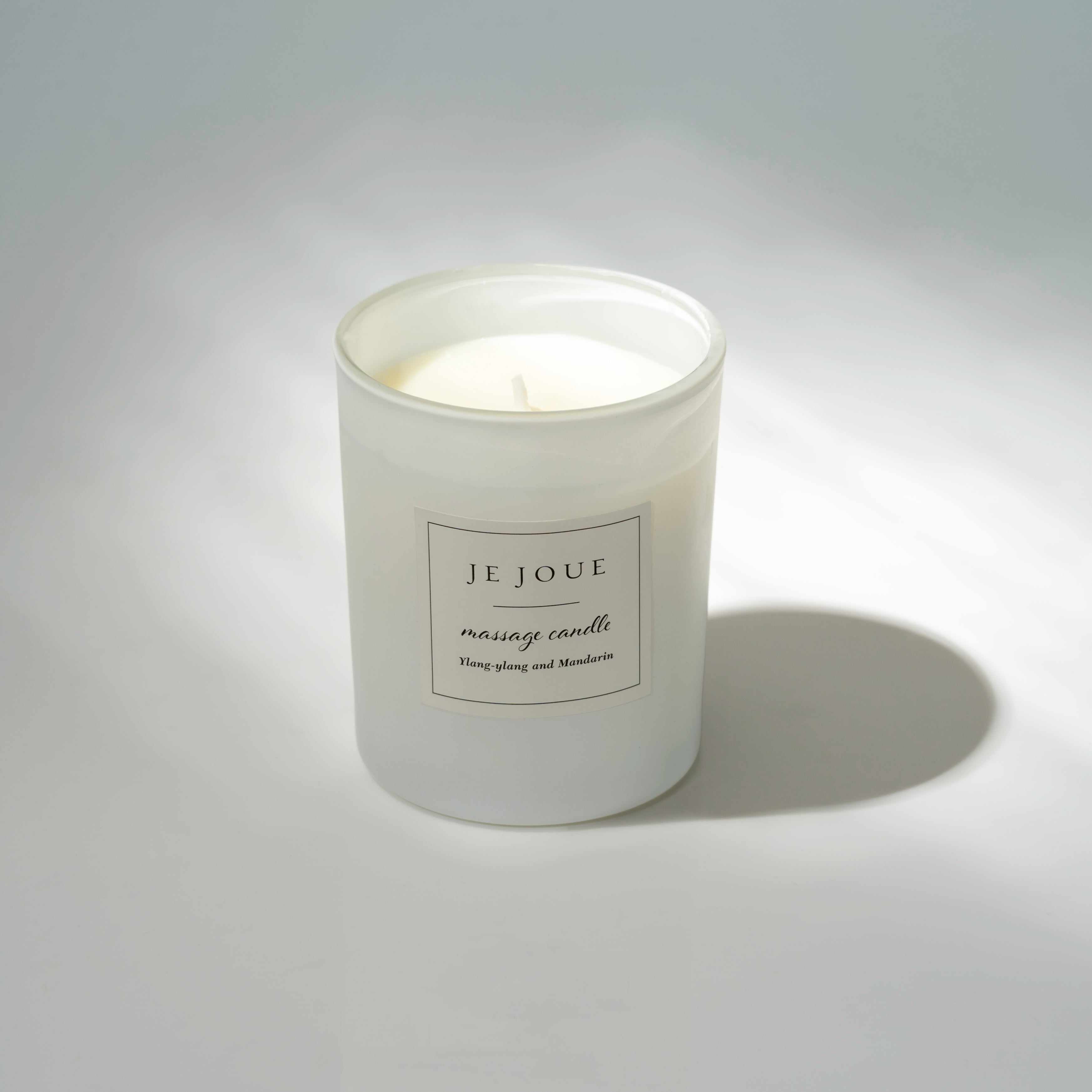 Je Joue Luxury Massage CandleJe Joue Luxury Massage Candle