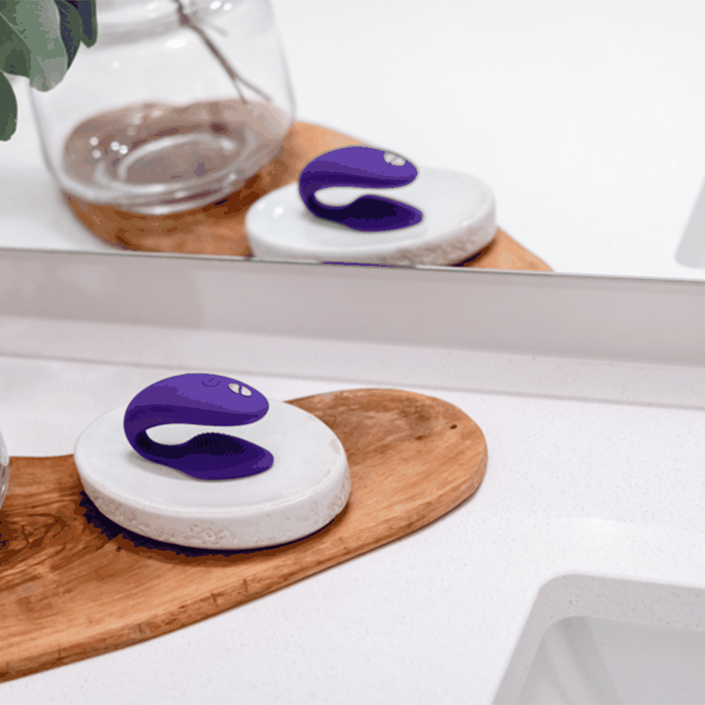 We-Vibe Sync Clitoral and G-Spot Vibrator Waterproof and Rechargeable