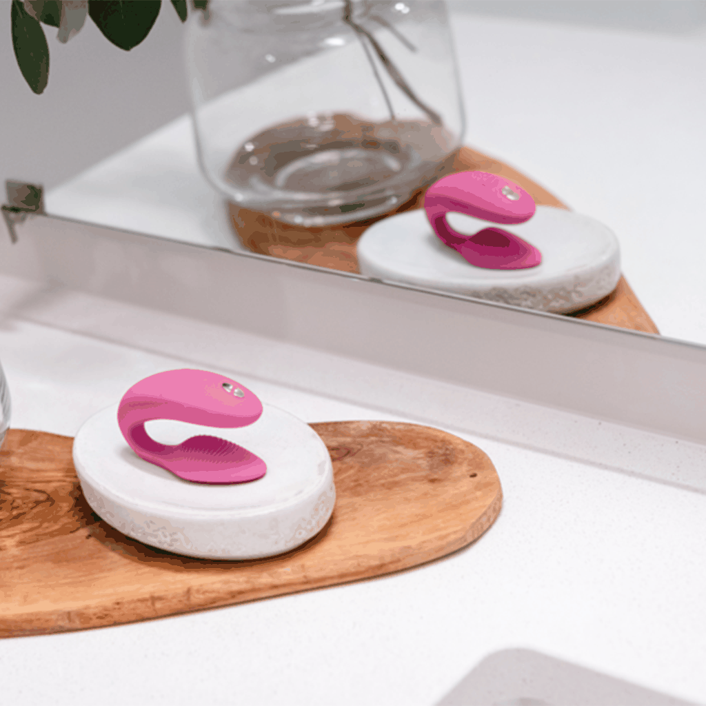 We-Vibe Sync Clitoral and G-Spot Vibrator Waterproof and Rechargeable