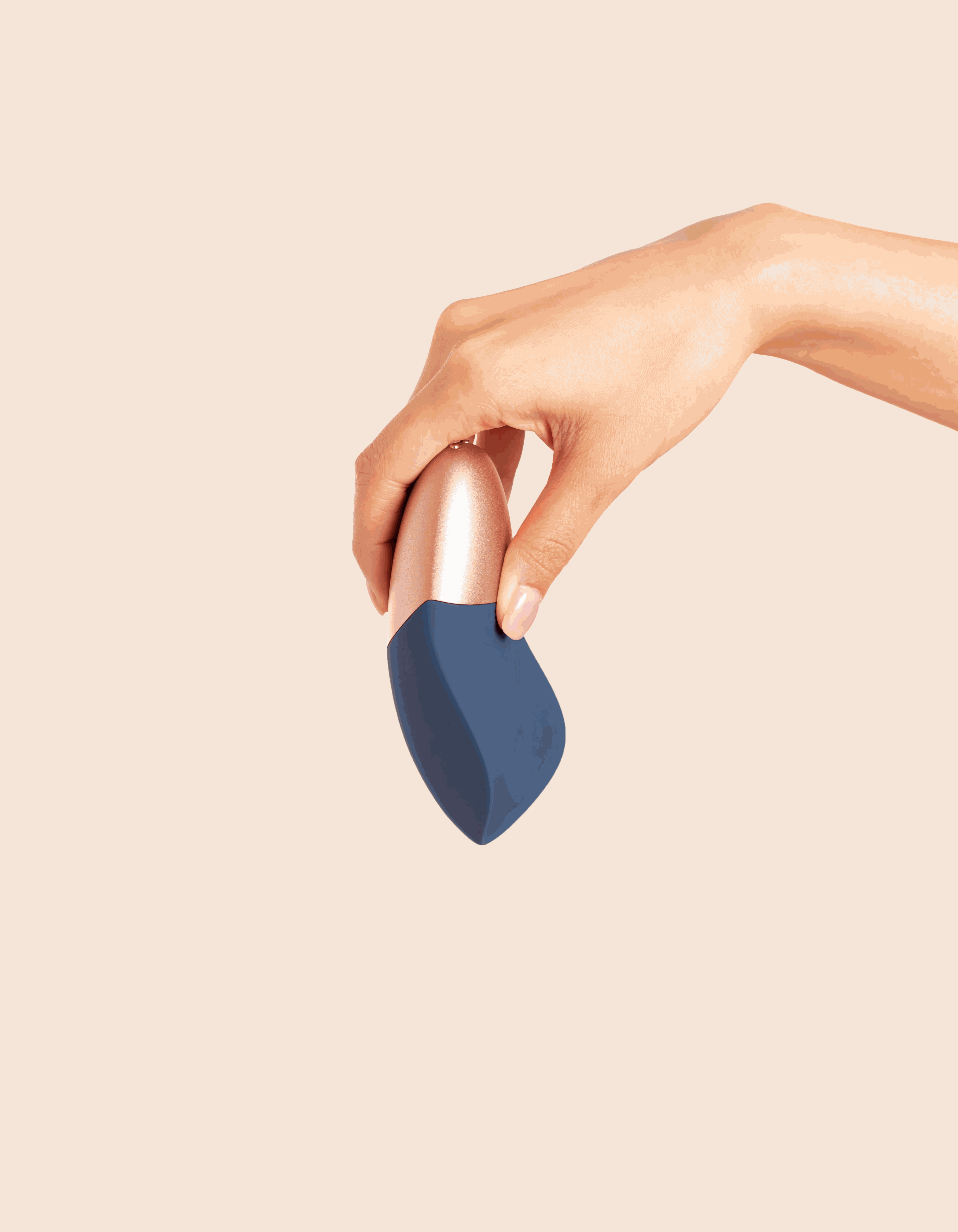 Deia THE AROUSER Couples VibratorAROUSER Couples Vibrator