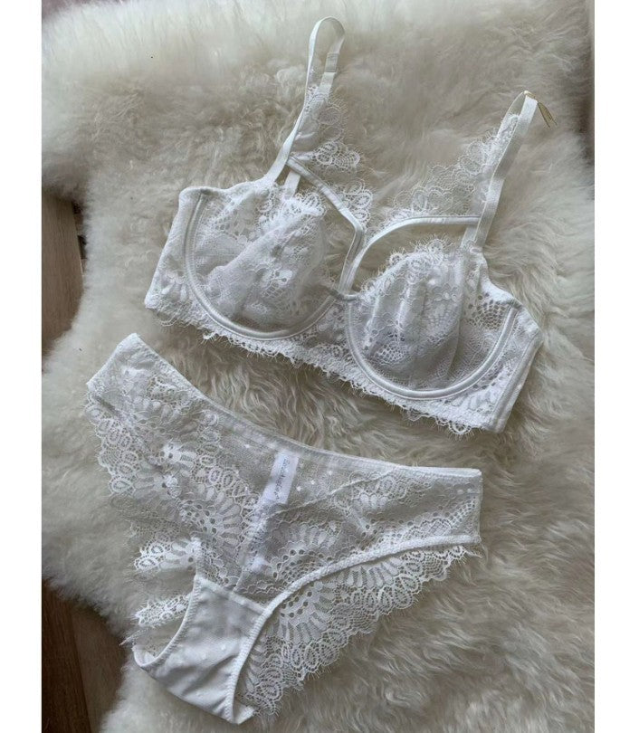 Ultra-Thin Sexy Lingerie Set - Lace Embroidery Hollow BraUltra-Thin Sexy Lingerie Set - Lace Embroidery Hollow Bra