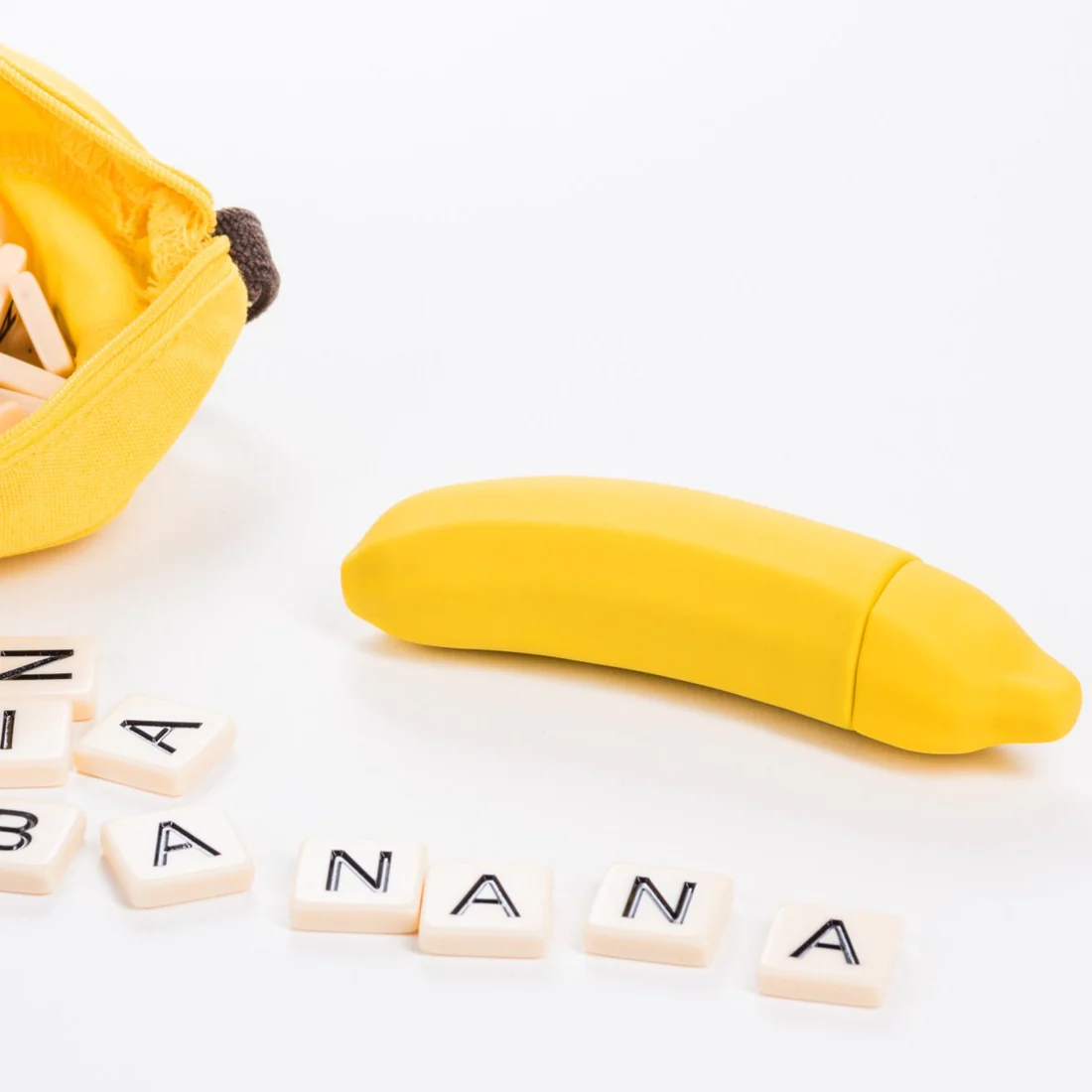 Emojibator Banana VibratorEmojibator Banana Vibrator